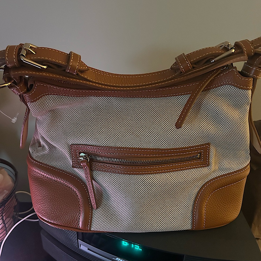 Downey & Buorke Tan handbags